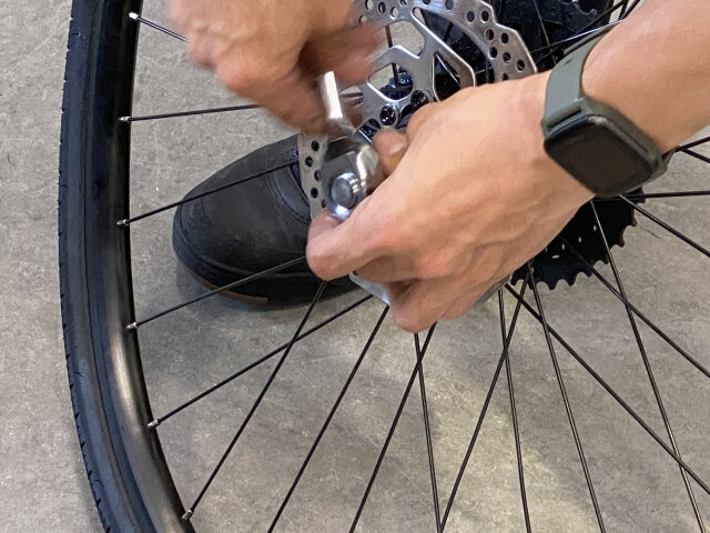 電動自転車のタイヤの交換